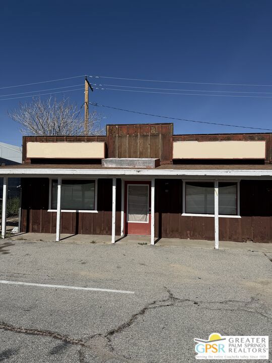 56560 29 Palms Highway Property Photo 1