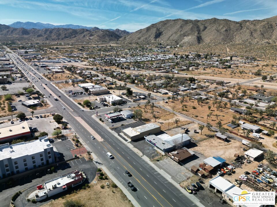 56560 29 Palms Highway Property Photo 5