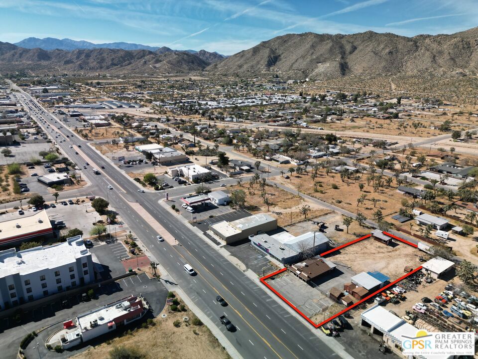 56560 29 Palms Highway Property Photo 6