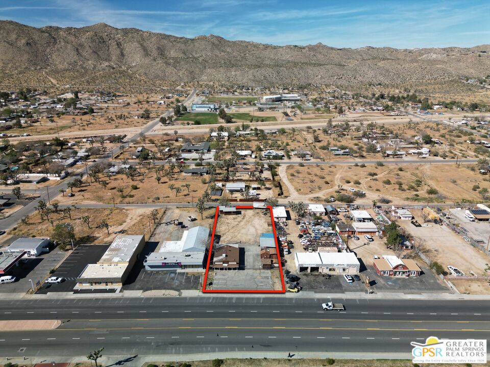 56560 29 Palms Highway Property Photo 8