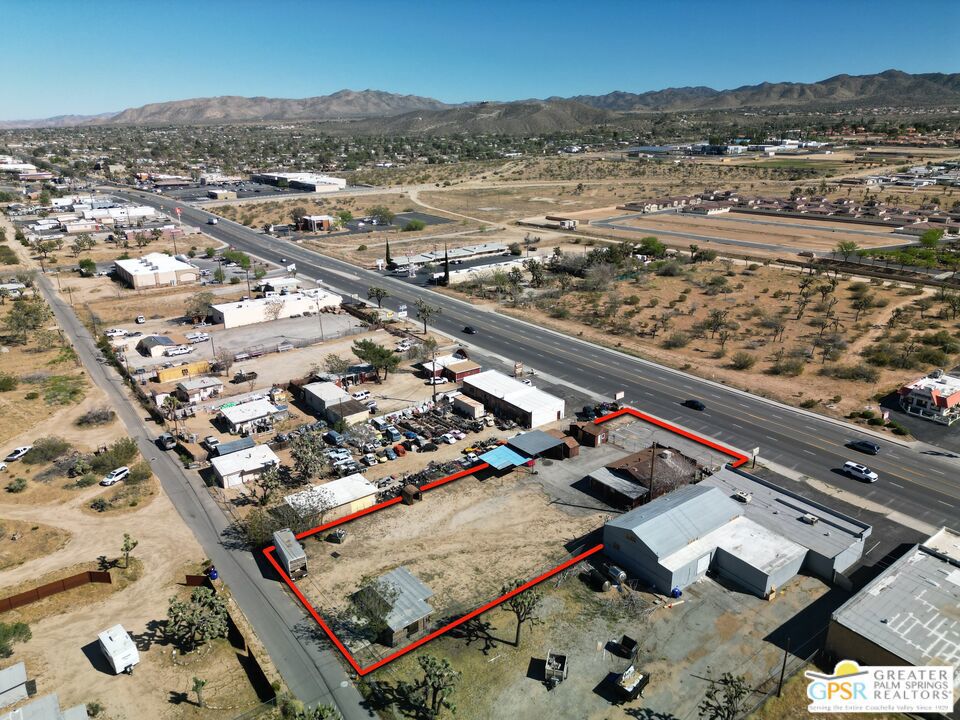 56560 29 Palms Highway Property Photo 10