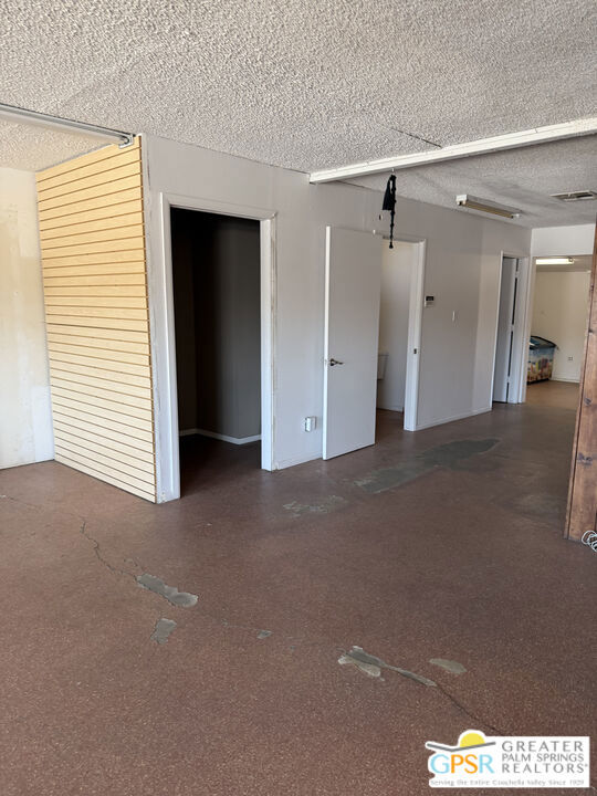 56560 29 Palms Highway Property Photo 11