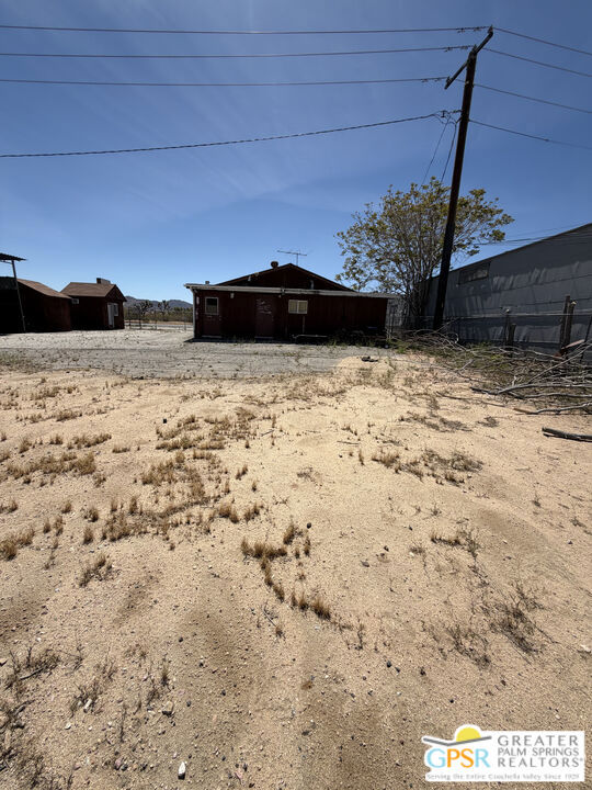 56560 29 Palms Highway Property Photo 19
