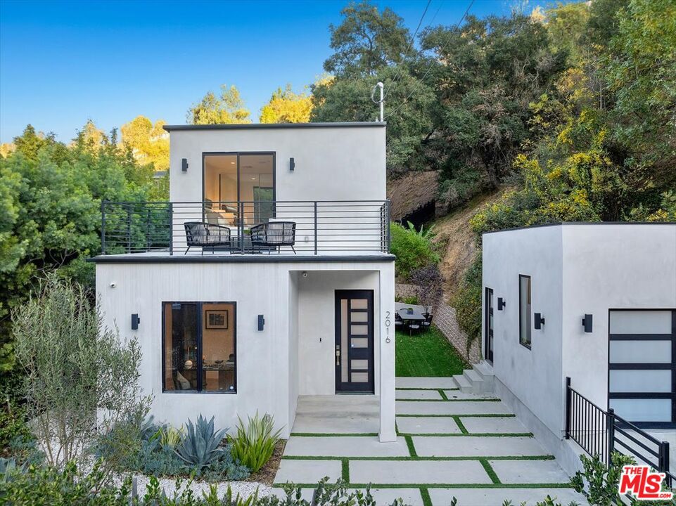 2016 Stanley Hills Drive Property Photo 1