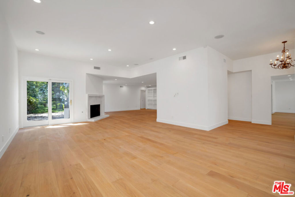 9141 Leander Place Property Photo 3