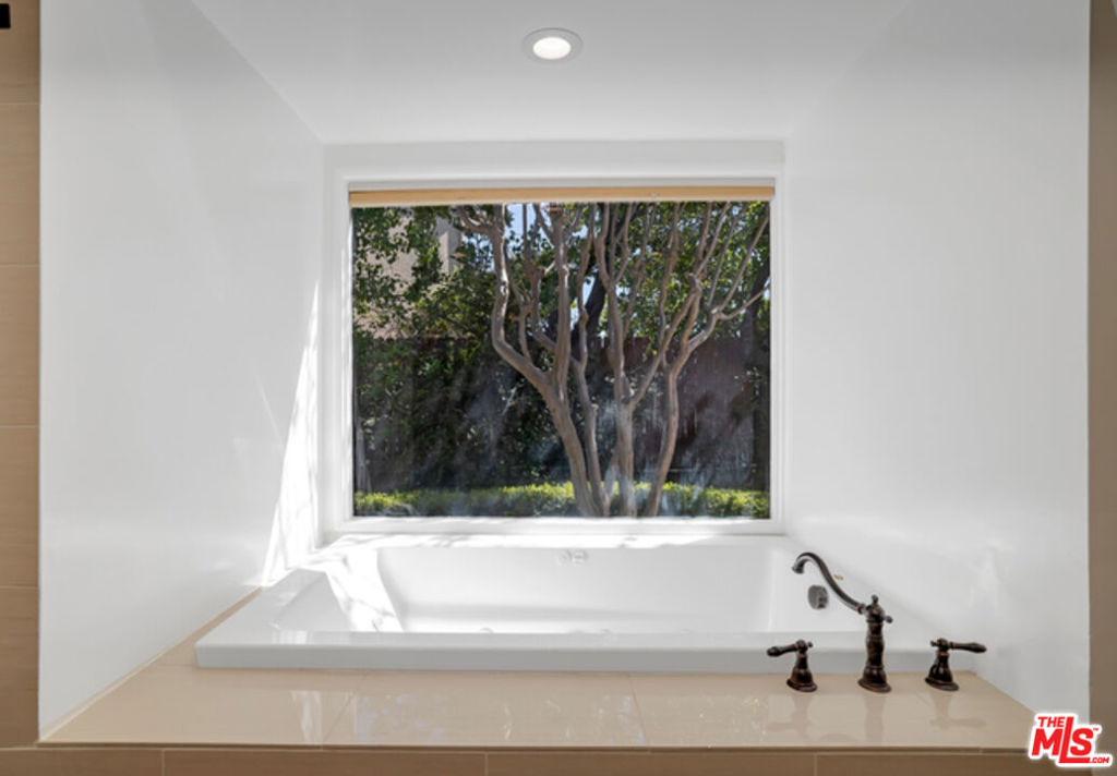 9141 Leander Place Property Photo 12