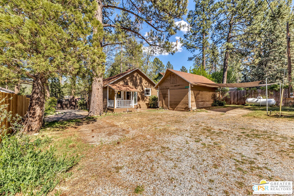 59302 Donna Mae Place Property Photo 3