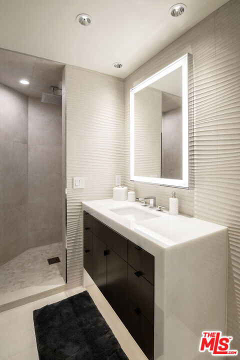 335 Wrigley Road Property Photo 35
