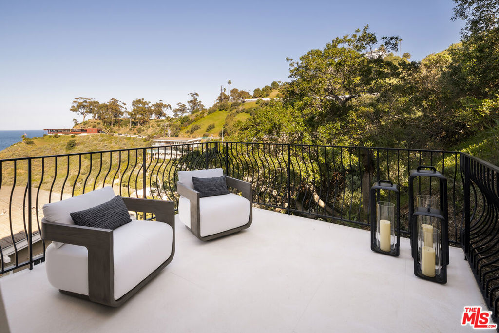335 Wrigley Road Property Photo 44