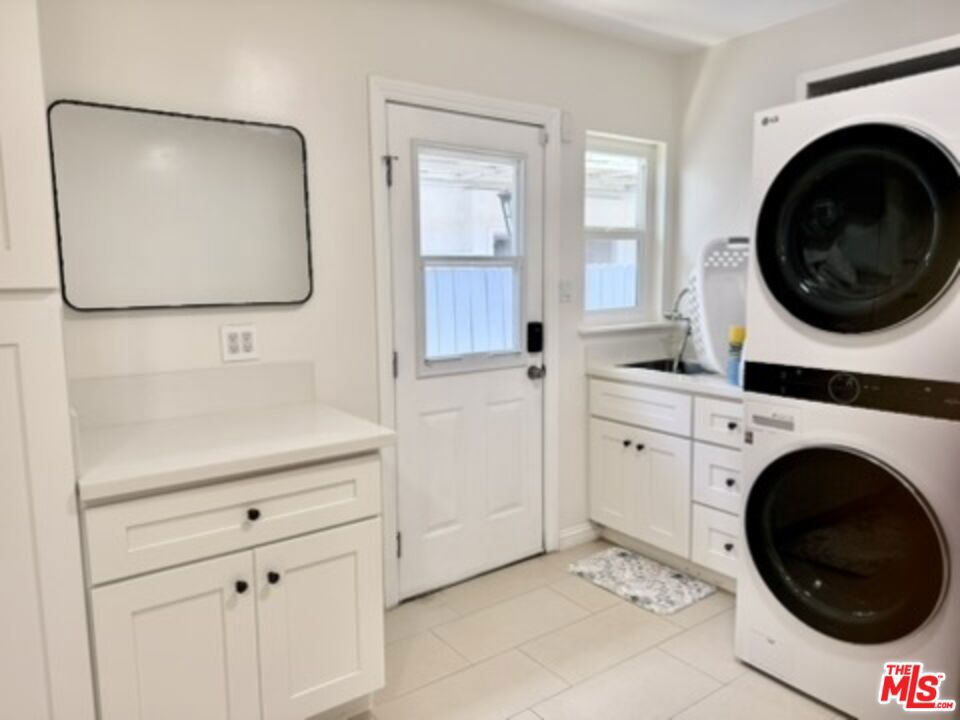 6605 S Sherbourne Drive Property Photo 42