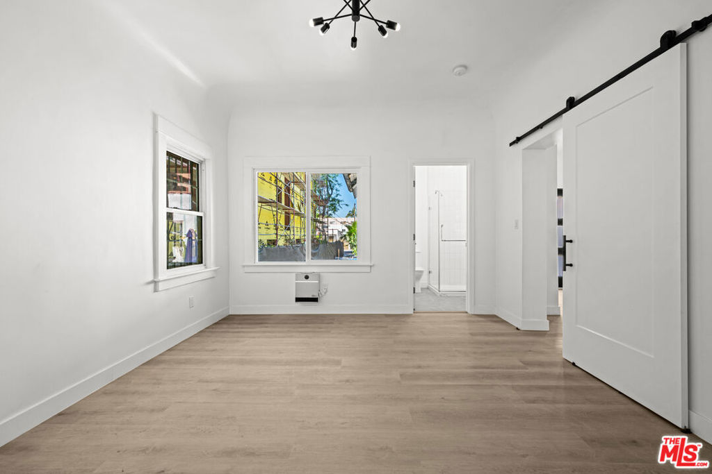 1246 N Formosa Avenue Property Photo 13