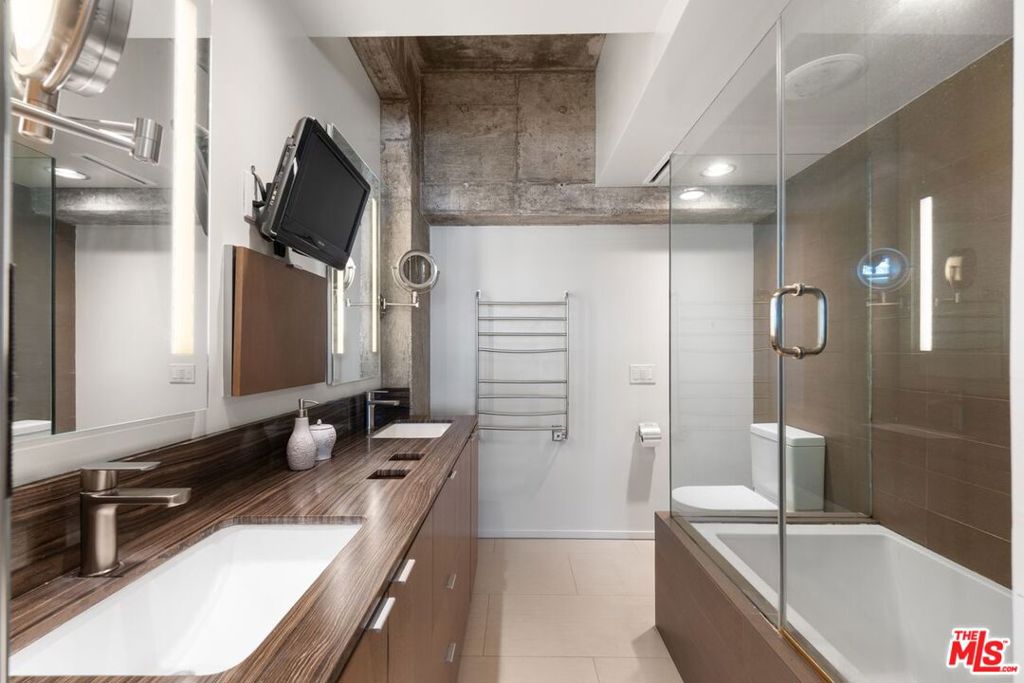 7135 Hollywood Boulevard 1210 Property Photo 27