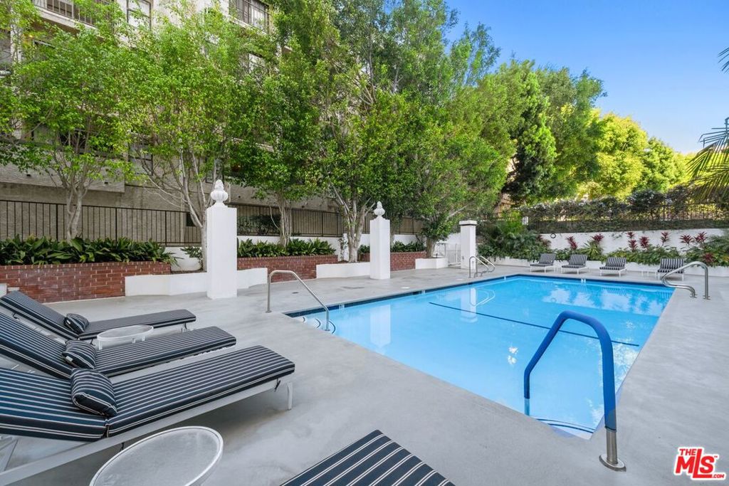7135 Hollywood Boulevard 1210 Property Photo 43