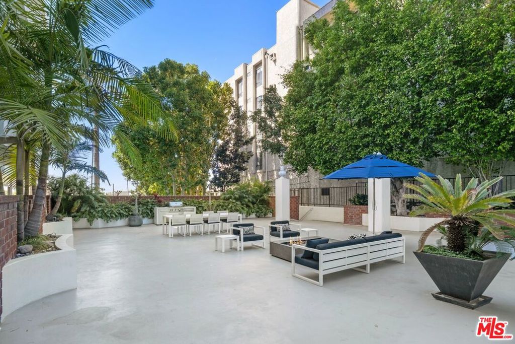 7135 Hollywood Boulevard 1210 Property Photo 48