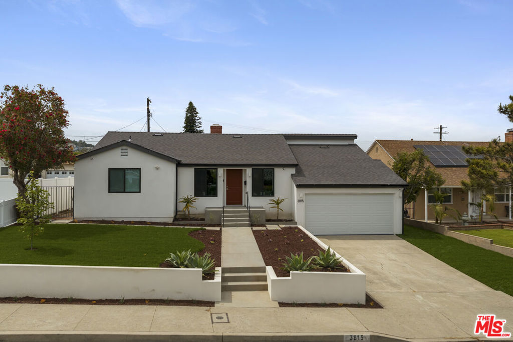 3815 S Cochran Avenue Property Photo 1