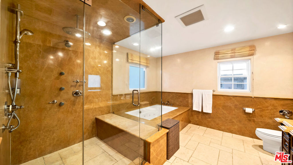 6138 Maryland Drive Property Photo 8