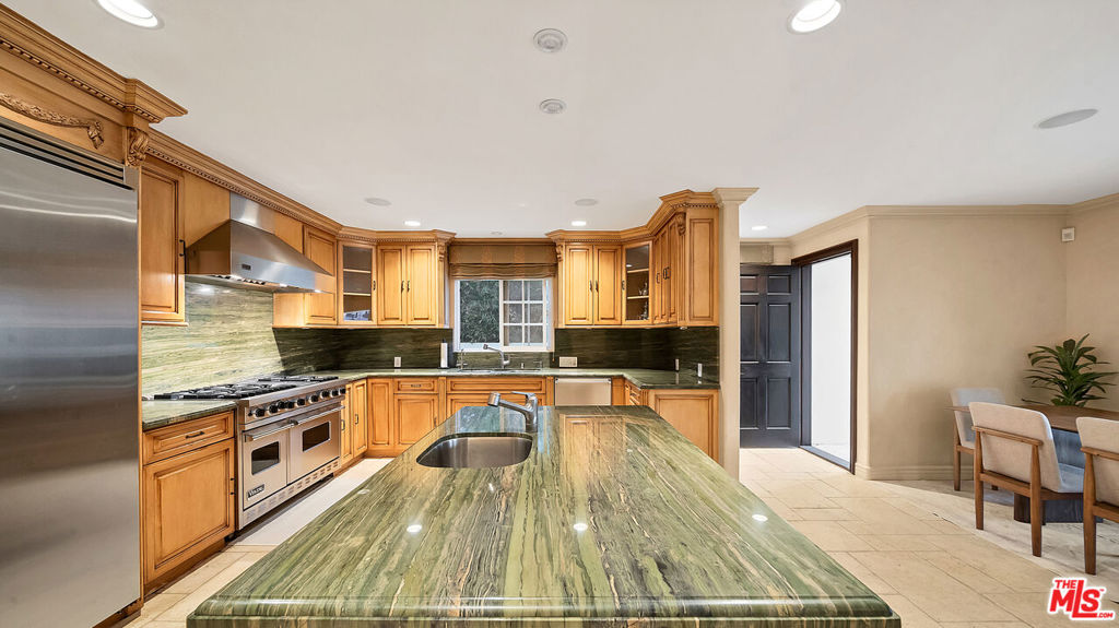 6138 Maryland Drive Property Photo 13