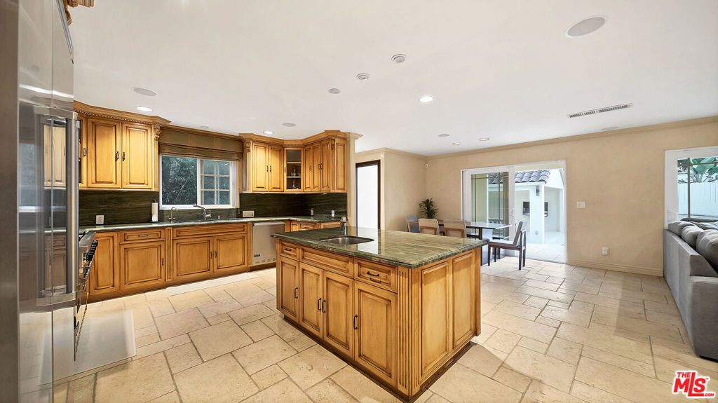 6138 Maryland Drive Property Photo 15