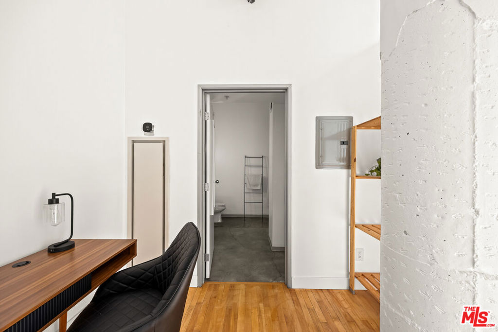 420 S San Pedro Street 628 Property Photo 17