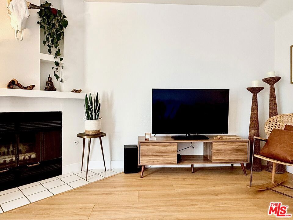 2500 Abbot Kinney Boulevard 6 Property Photo 10