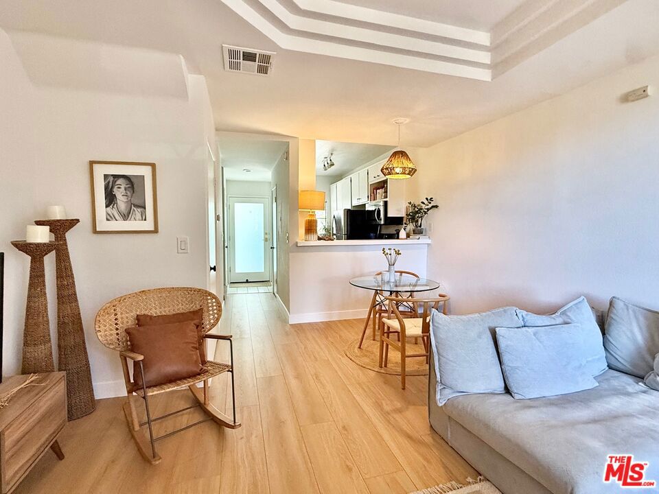 2500 Abbot Kinney Boulevard 6 Property Photo 13
