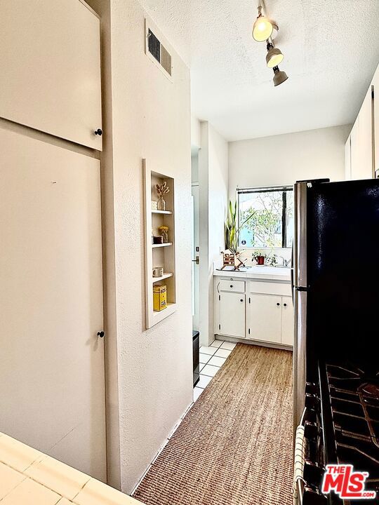 2500 Abbot Kinney Boulevard 6 Property Photo 21