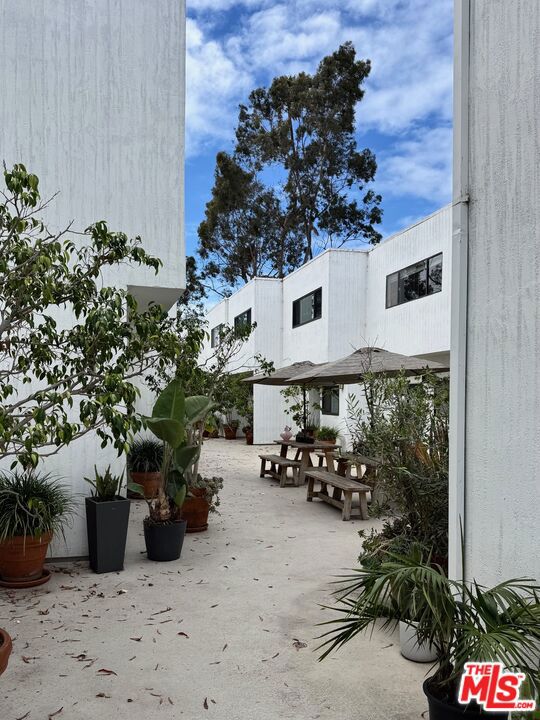 2500 Abbot Kinney Boulevard 6 Property Photo 53