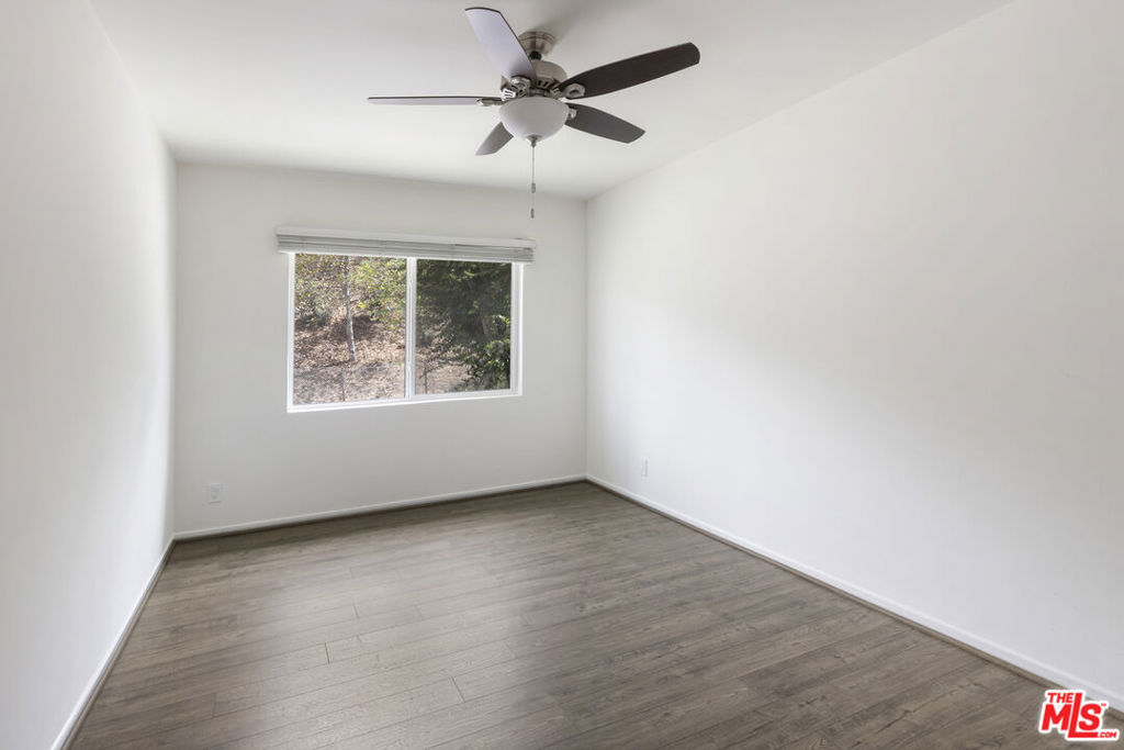 15508 Royal Ridge Road Property Photo 32