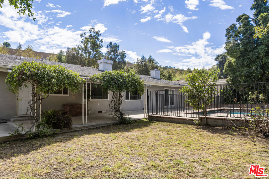 15508 Royal Ridge Road Property Photo 34