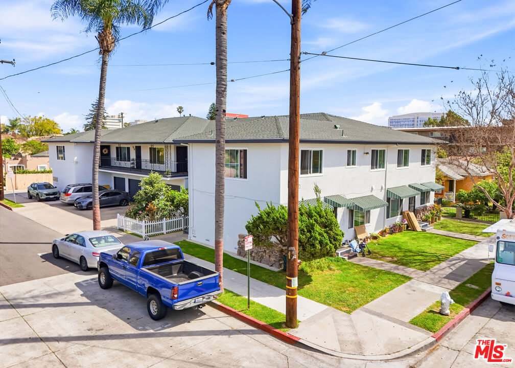 1027 N Parton Street Property Photo 1