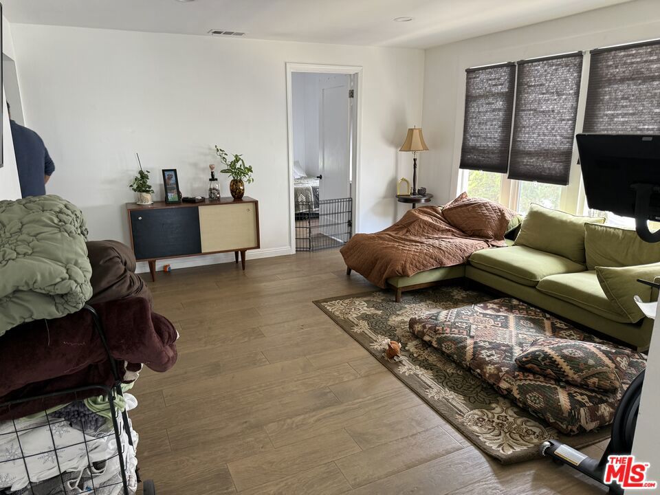 1703 S Burlington Avenue Property Photo 30