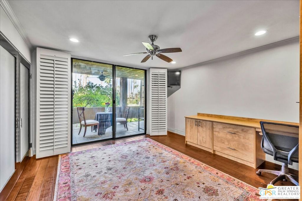 1660 S La Reina Way 1a Property Photo 24