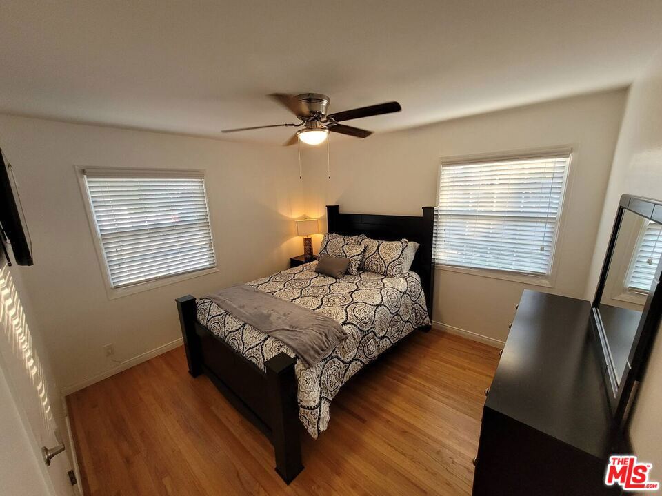 335 S California Street Property Photo 6