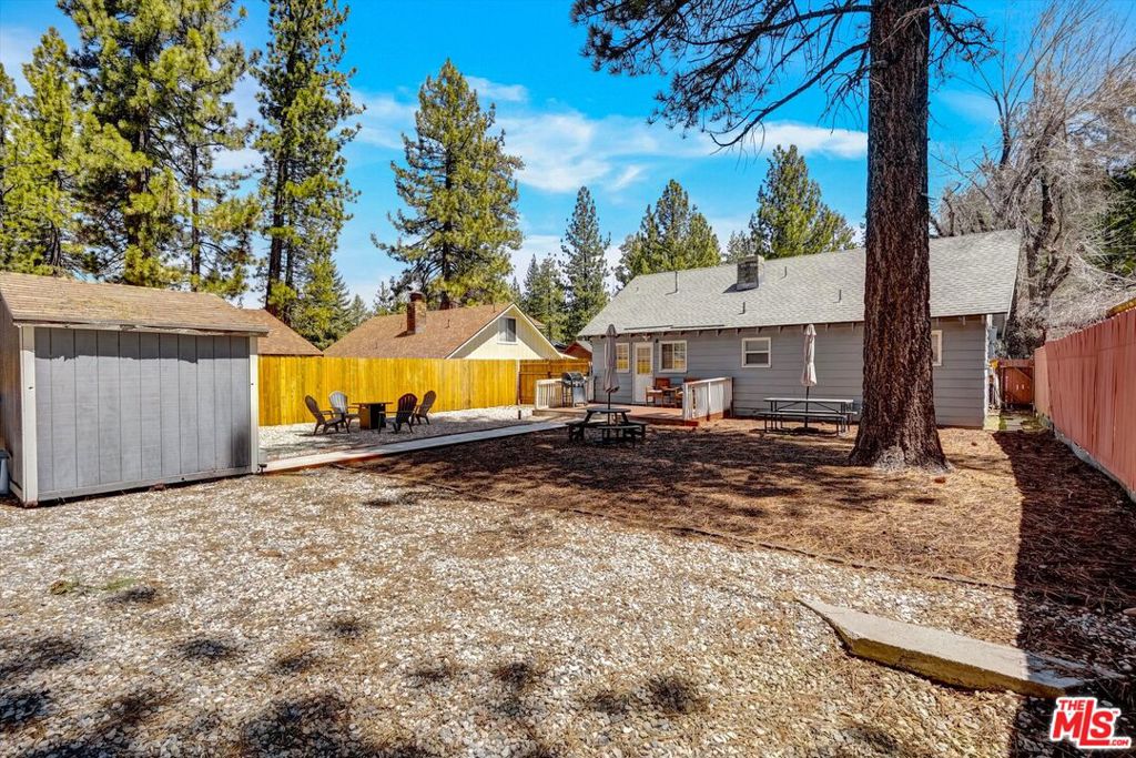 404 Oriole Drive Property Photo 3