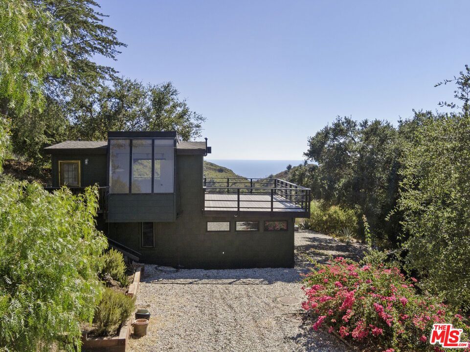 3065 S S Foose Road Property Photo 24