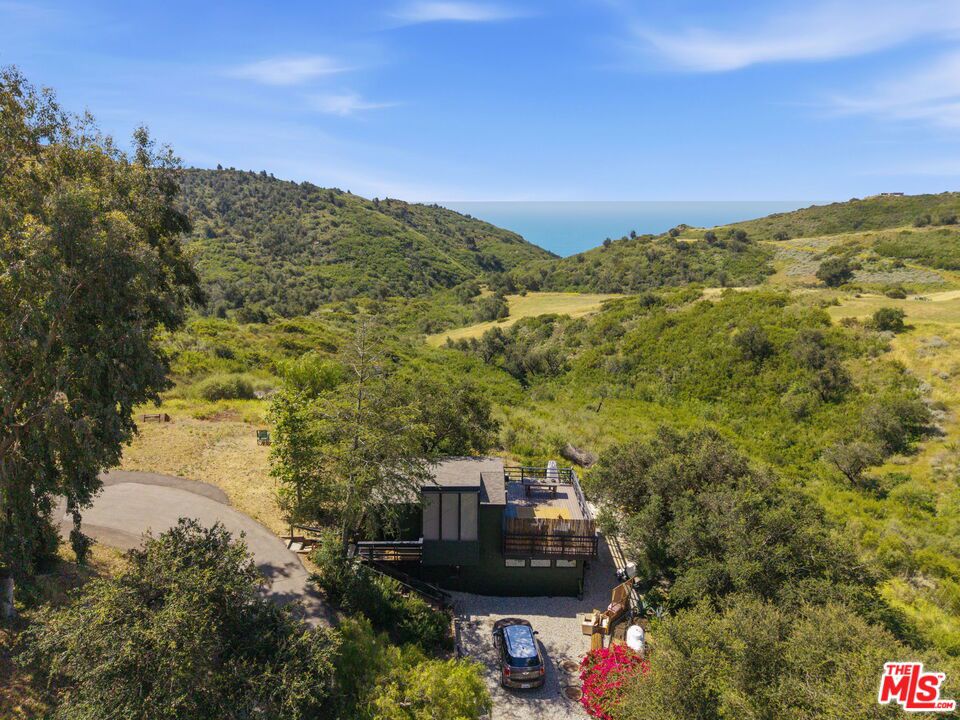 3065 S S Foose Road Property Photo 25