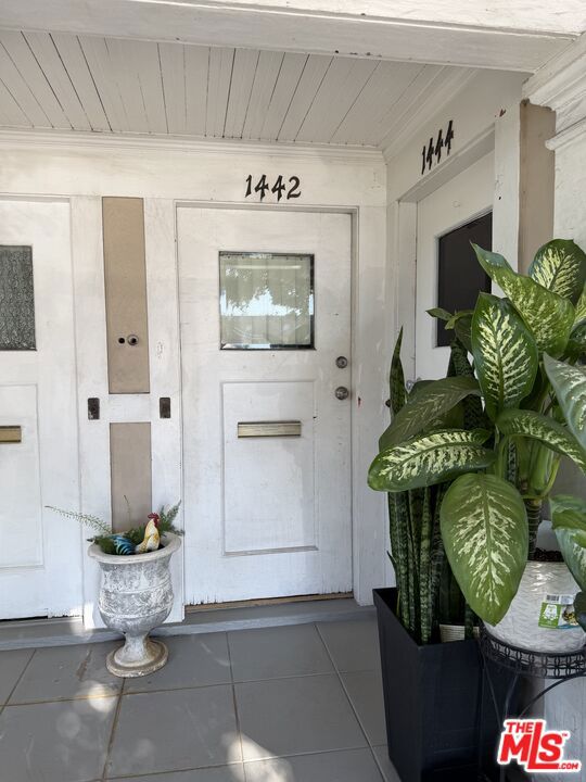 1438 Magnolia Avenue Property Photo 3