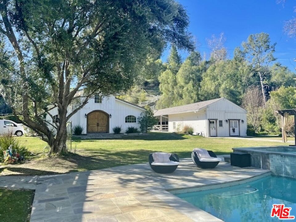 24024 Long Valley Road Property Photo 1