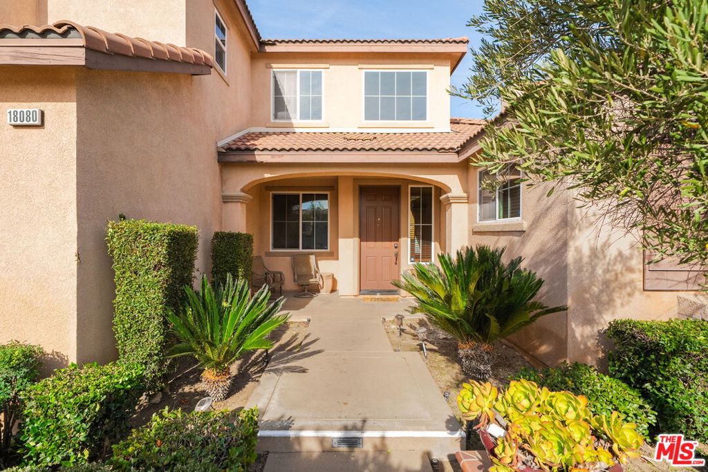 18080 Tanzanite Road Property Photo 4