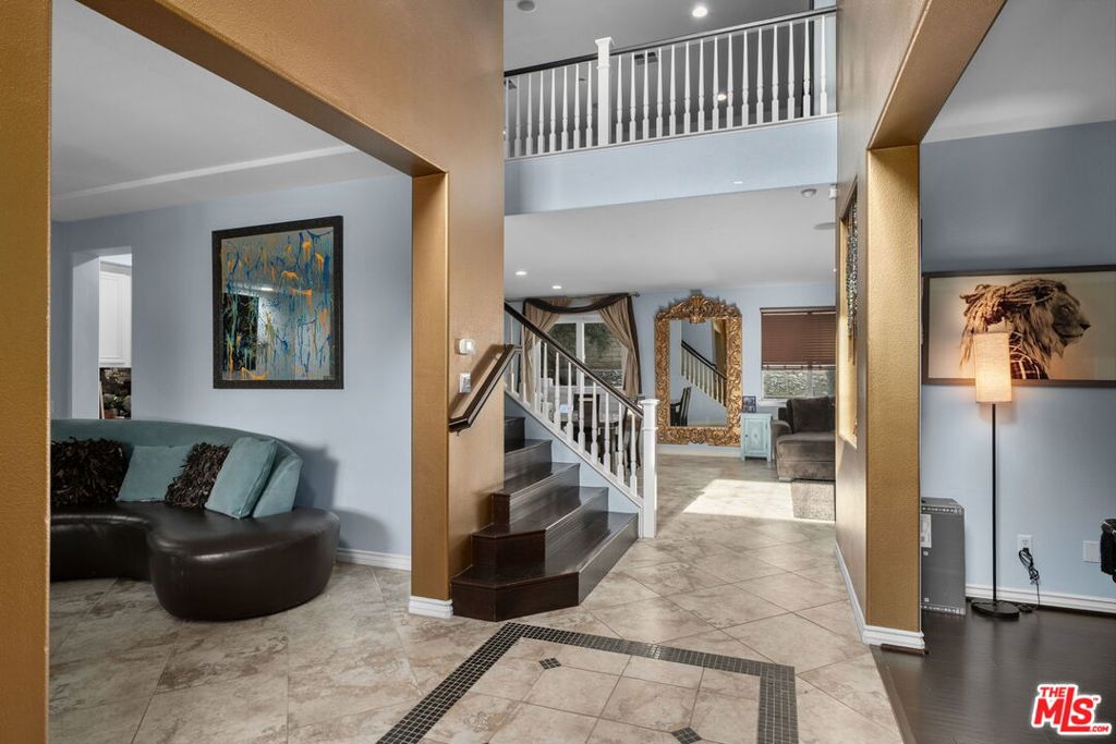 18080 Tanzanite Road Property Photo 5