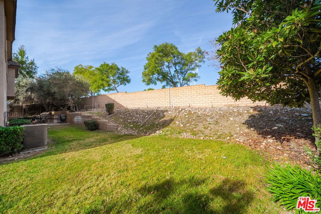 18080 Tanzanite Road Property Photo 34