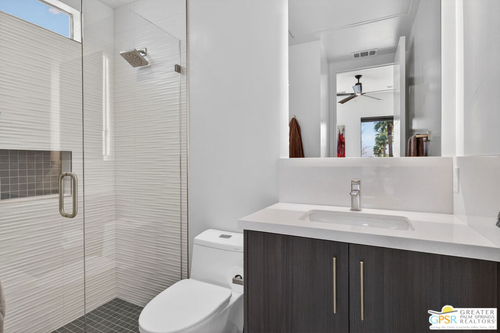 1320 Woodward Way Property Photo 17