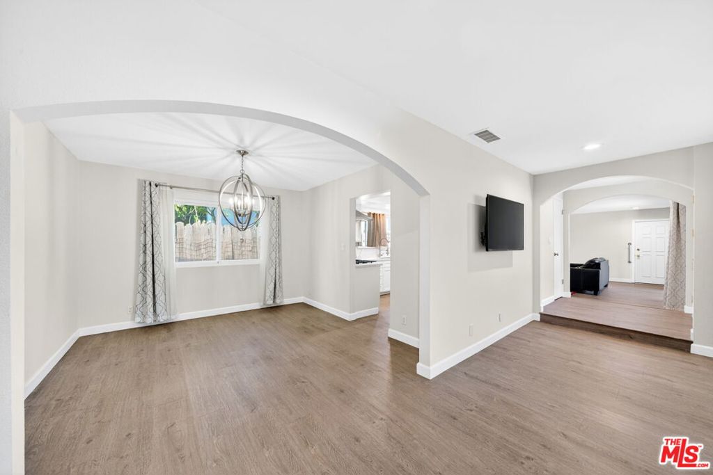 10829 Firmona Avenue Property Photo 26