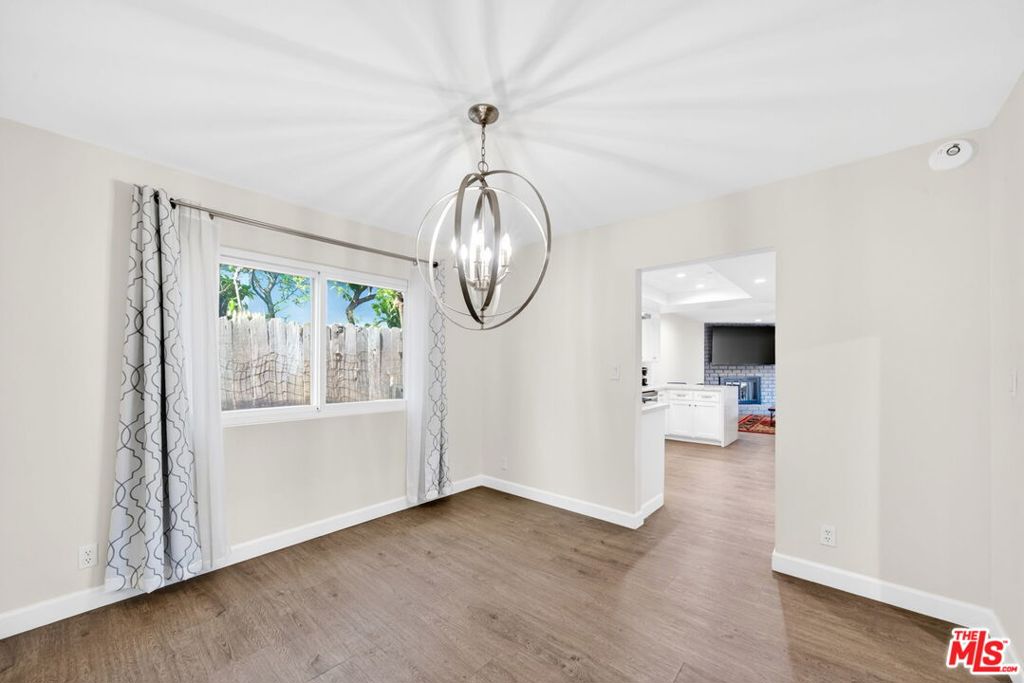 10829 Firmona Avenue Property Photo 27