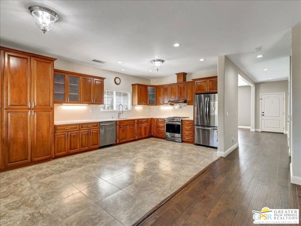 6333 Timothy Avenue Property Photo 9