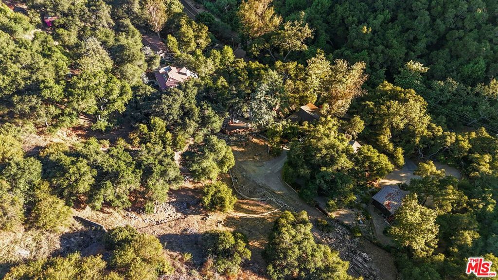 802 Old Topanga Canyon Rd Property Photo 2