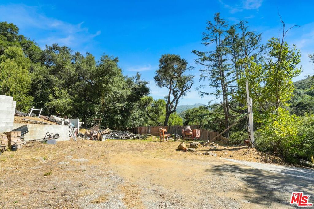 802 Old Topanga Canyon Rd Property Photo 4