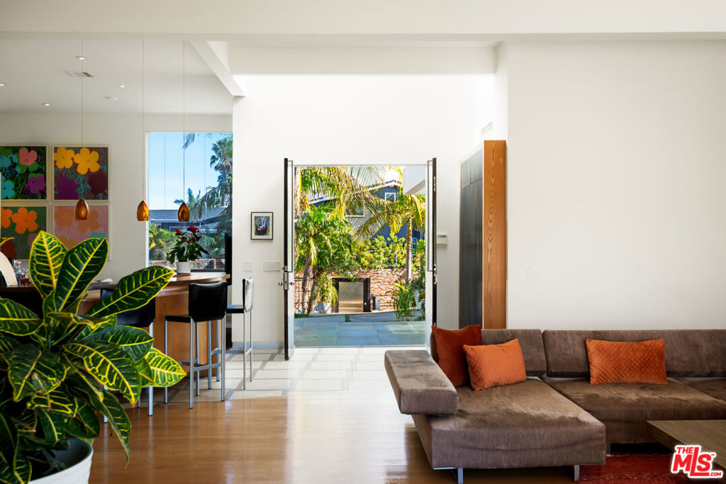 817 ENCHANTED Way Property Photo 1