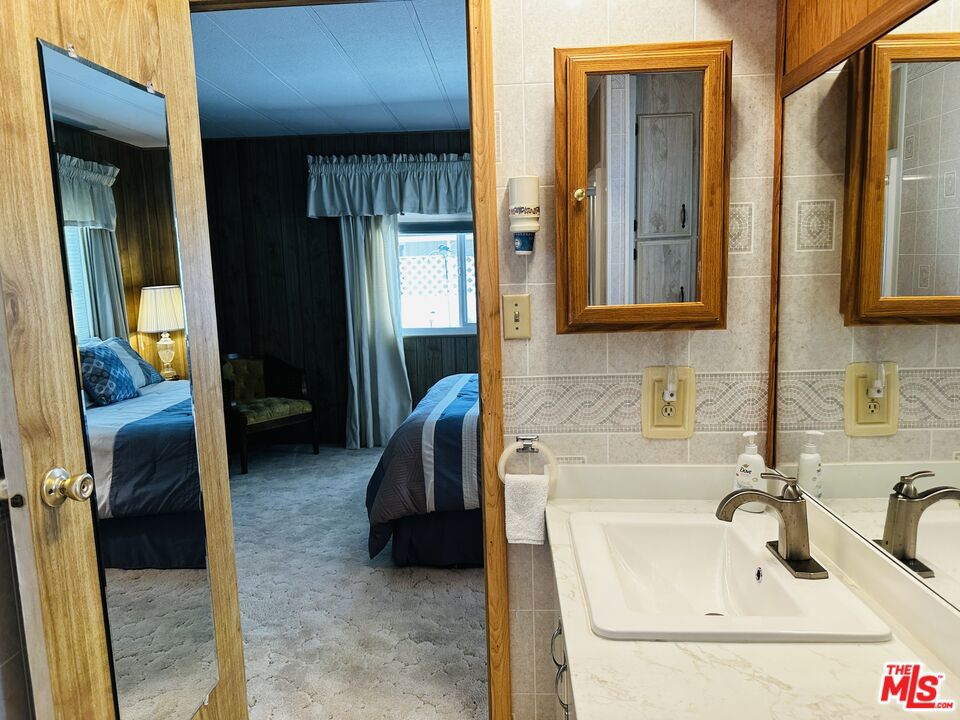 8 Calle Abajo Property Photo 32