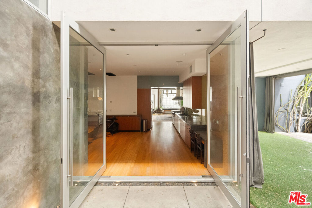 122 Mildred Avenue Property Photo 23